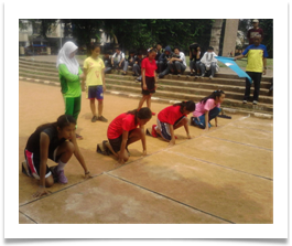Nomor lari 100 meter